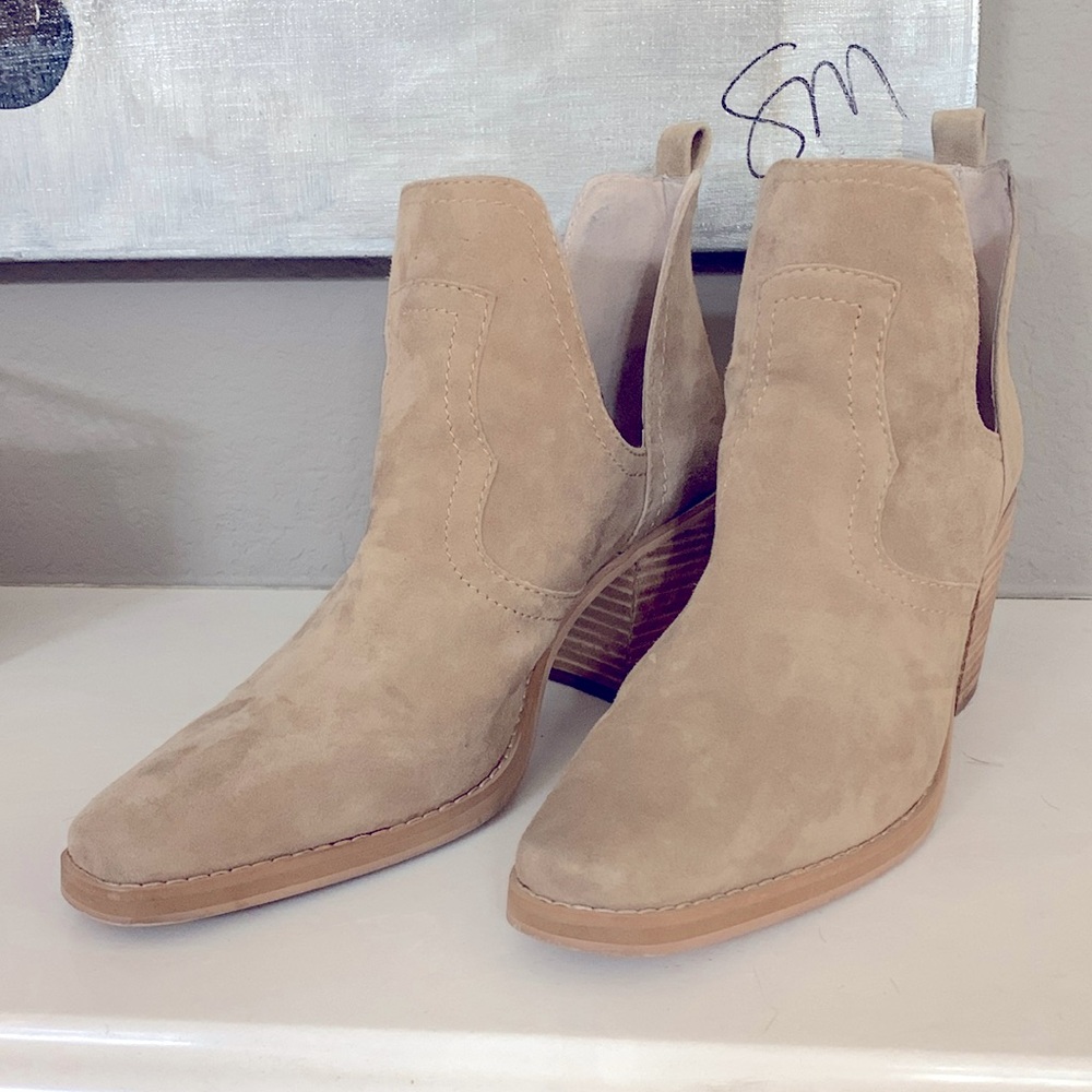 STEVE MADDEN Leather Booties REAL WOOD Heel